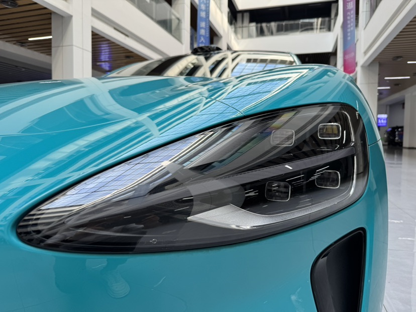 MI SU7 2025 car image #16
