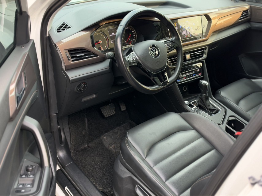 Volkswagen Tharu 2021 #3 Volkswagen Tharu 2021 car image #3