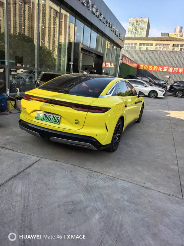 BYD HanL 2025 immagine di auto #8