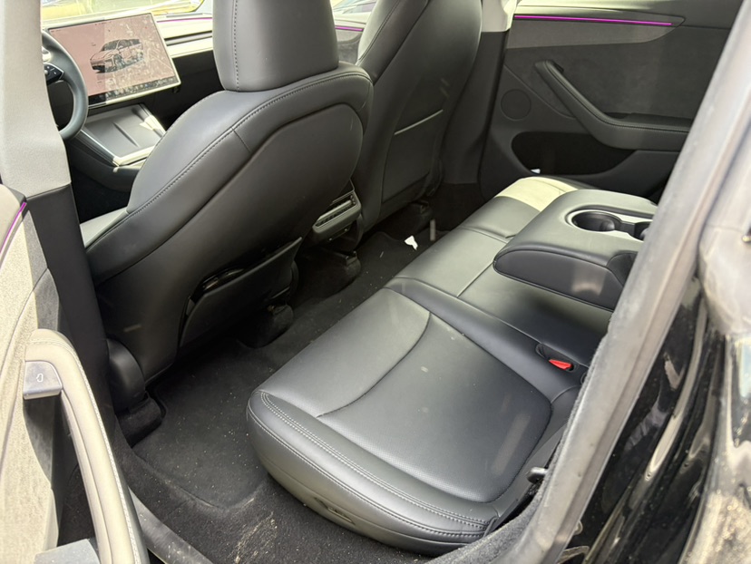 Tesla Model Y 2025 car image #4