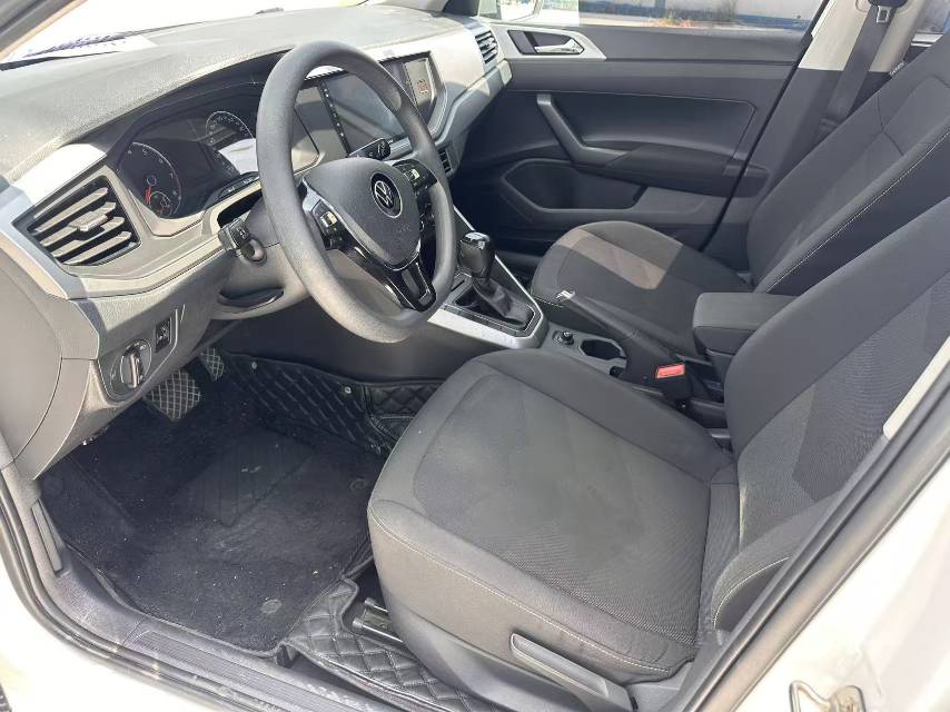 Volkswagen Polo 2021 car image #8