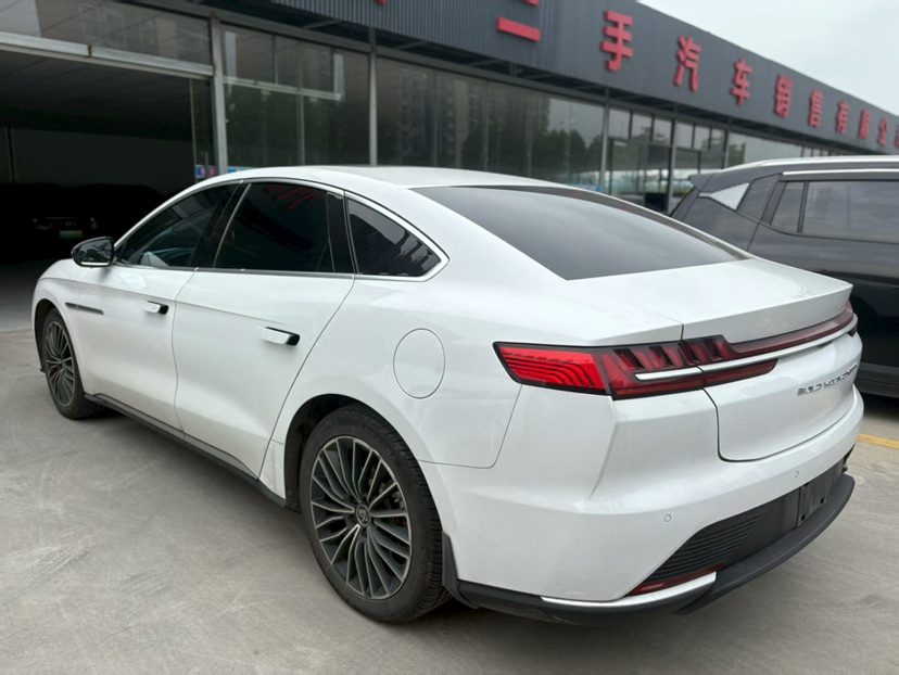 BYD Han 2021 #7 BYD Han 2021 car image #7