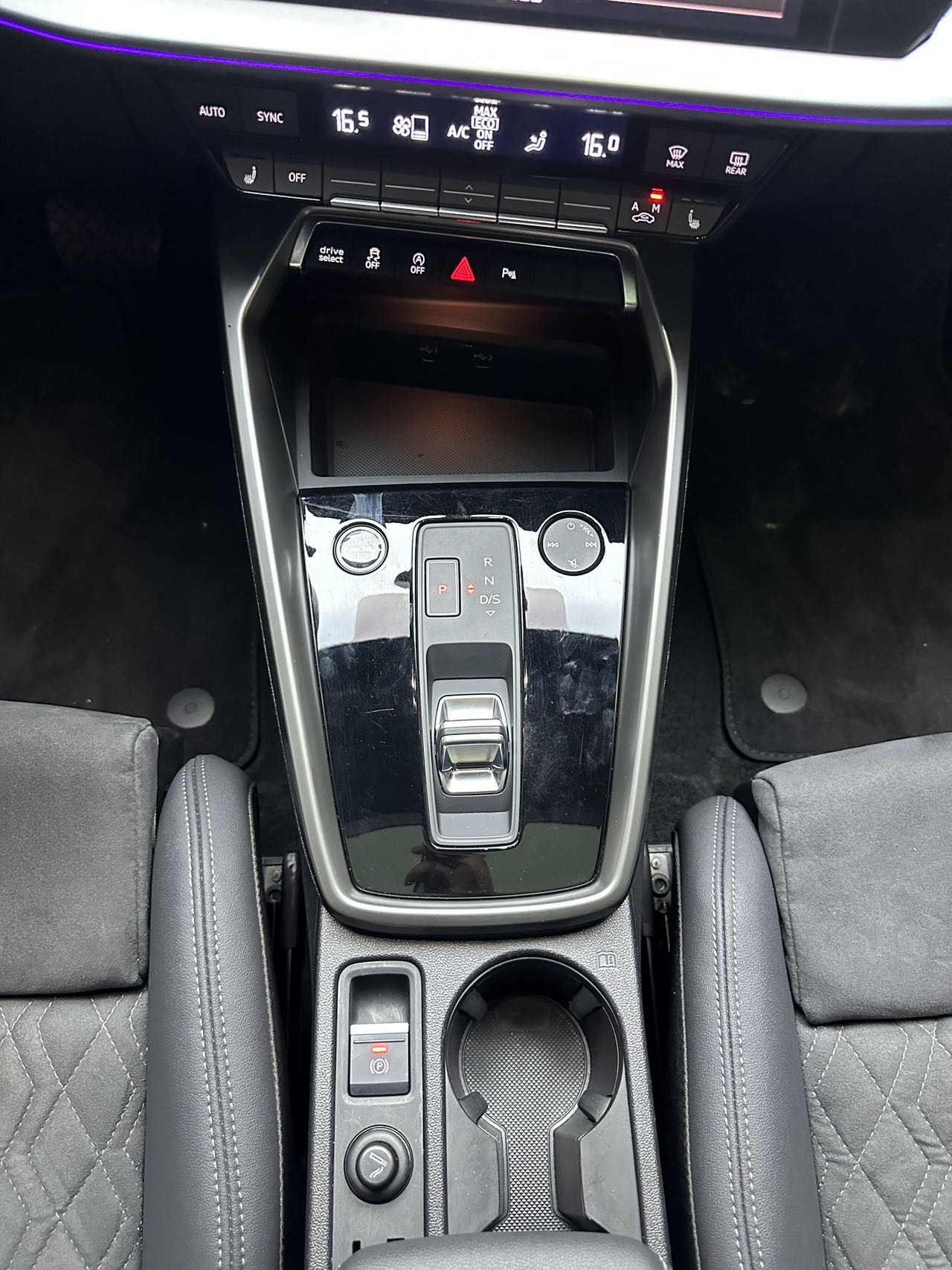 Audi A3 2023 car image #7