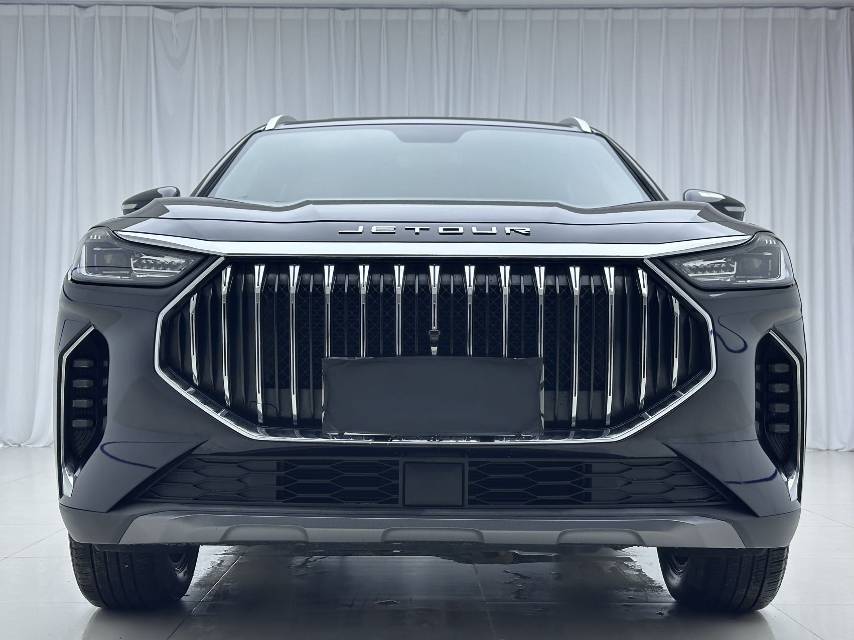 Jetour X70 PLUS 2023 #2 Jetour X70 PLUS 2023 car image #2