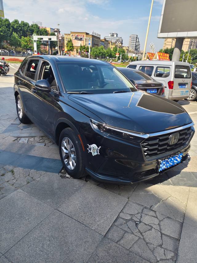 Honda CR-V 2024 car image #3