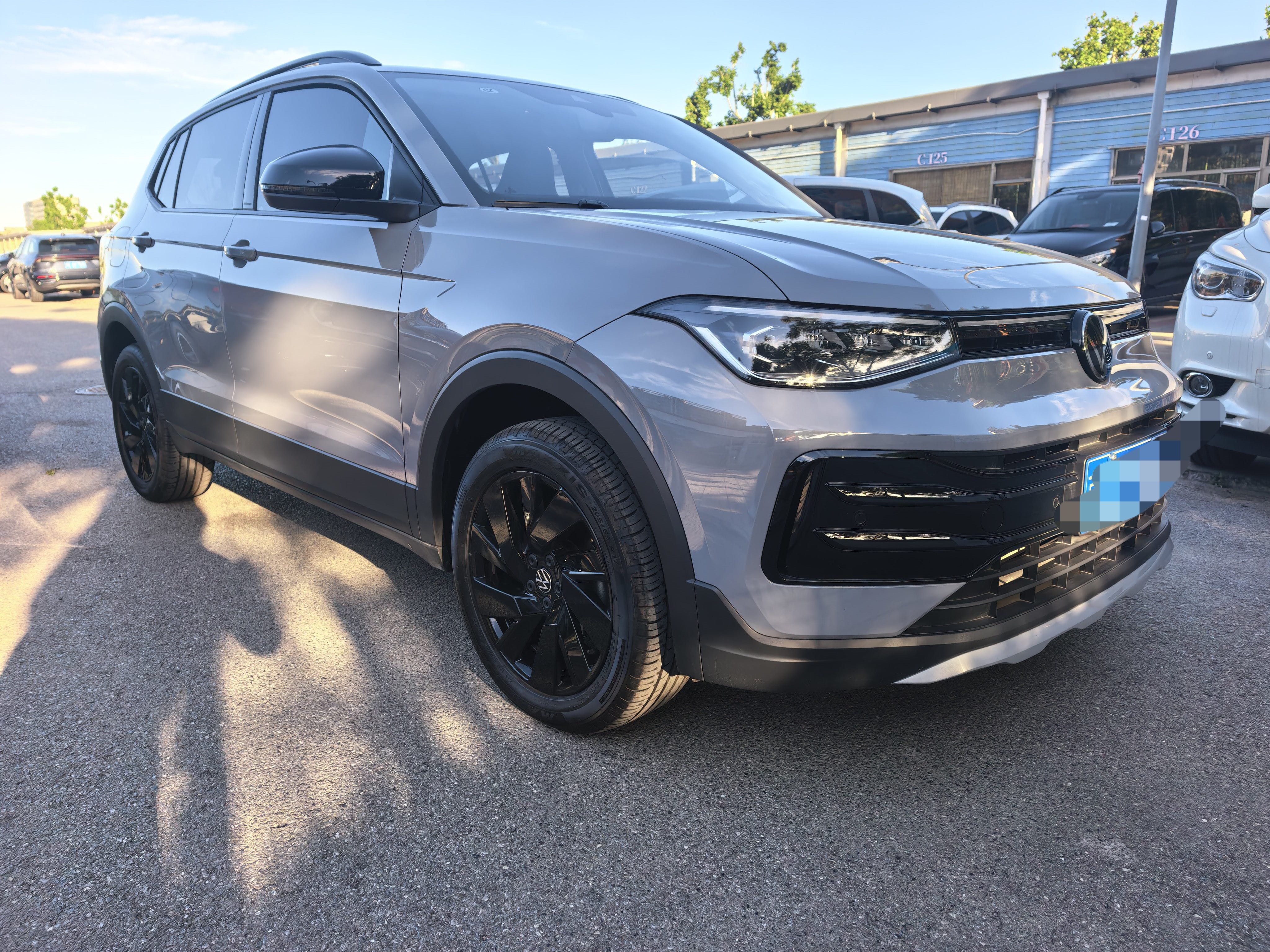 Volkswagen Tharu 2024 car image 