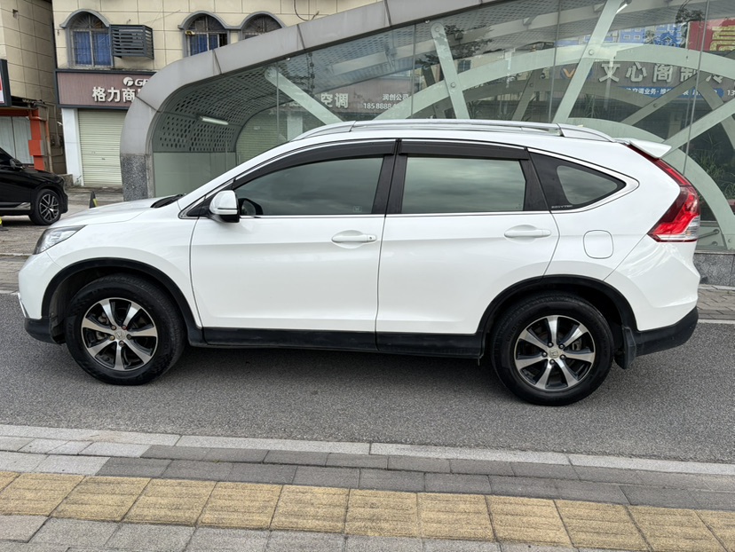 Honda CR-V 2015 #5 Honda CR-V 2015 car image #5