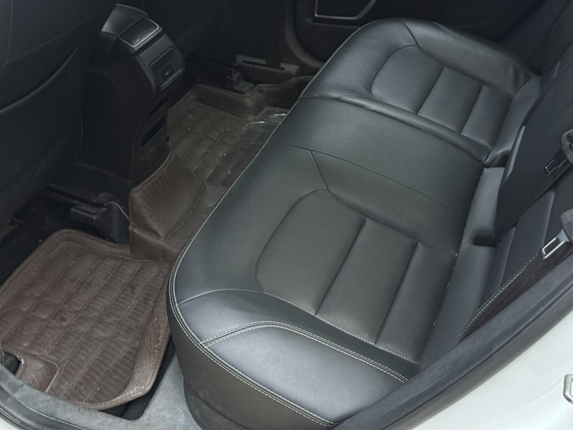 GEELY Emgrand GS 2018 car image #9