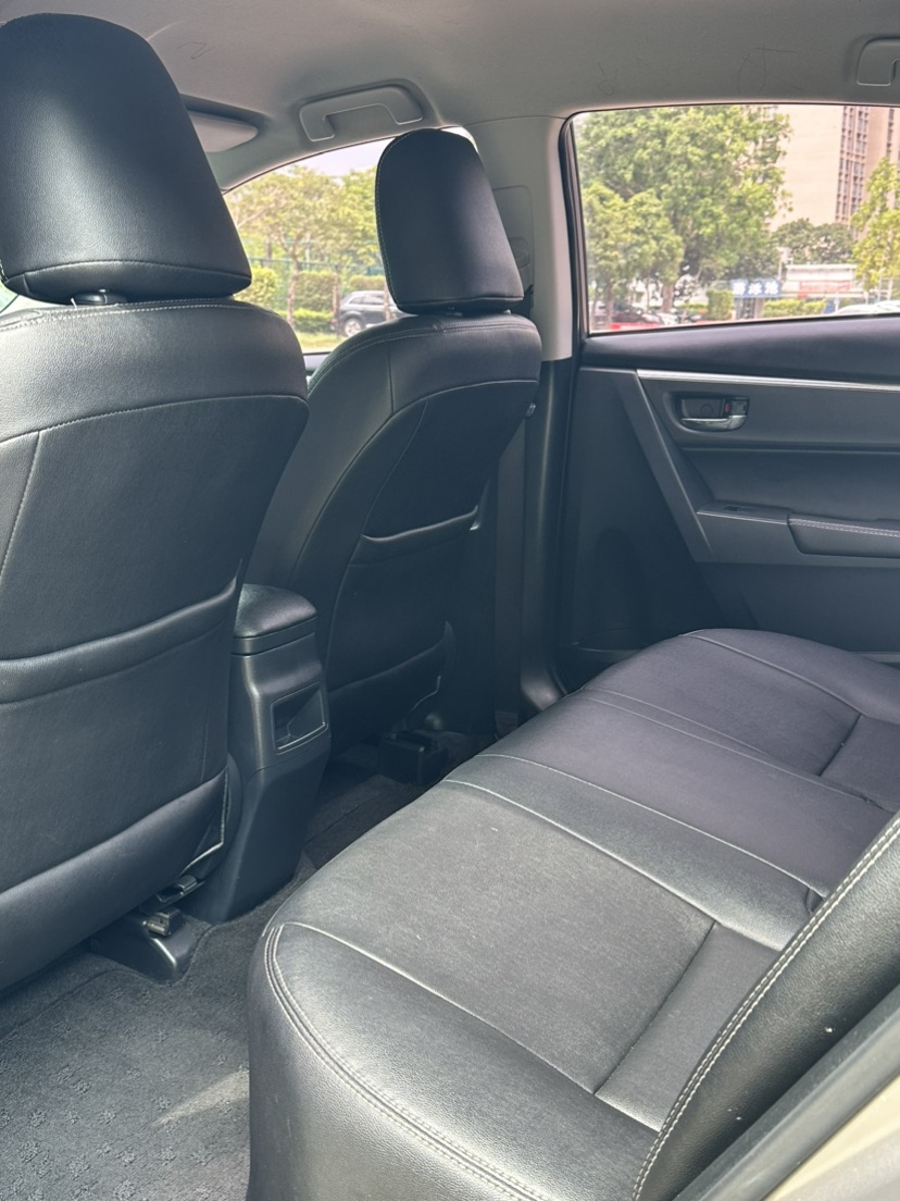 Toyota Corolla 2018 car image #6