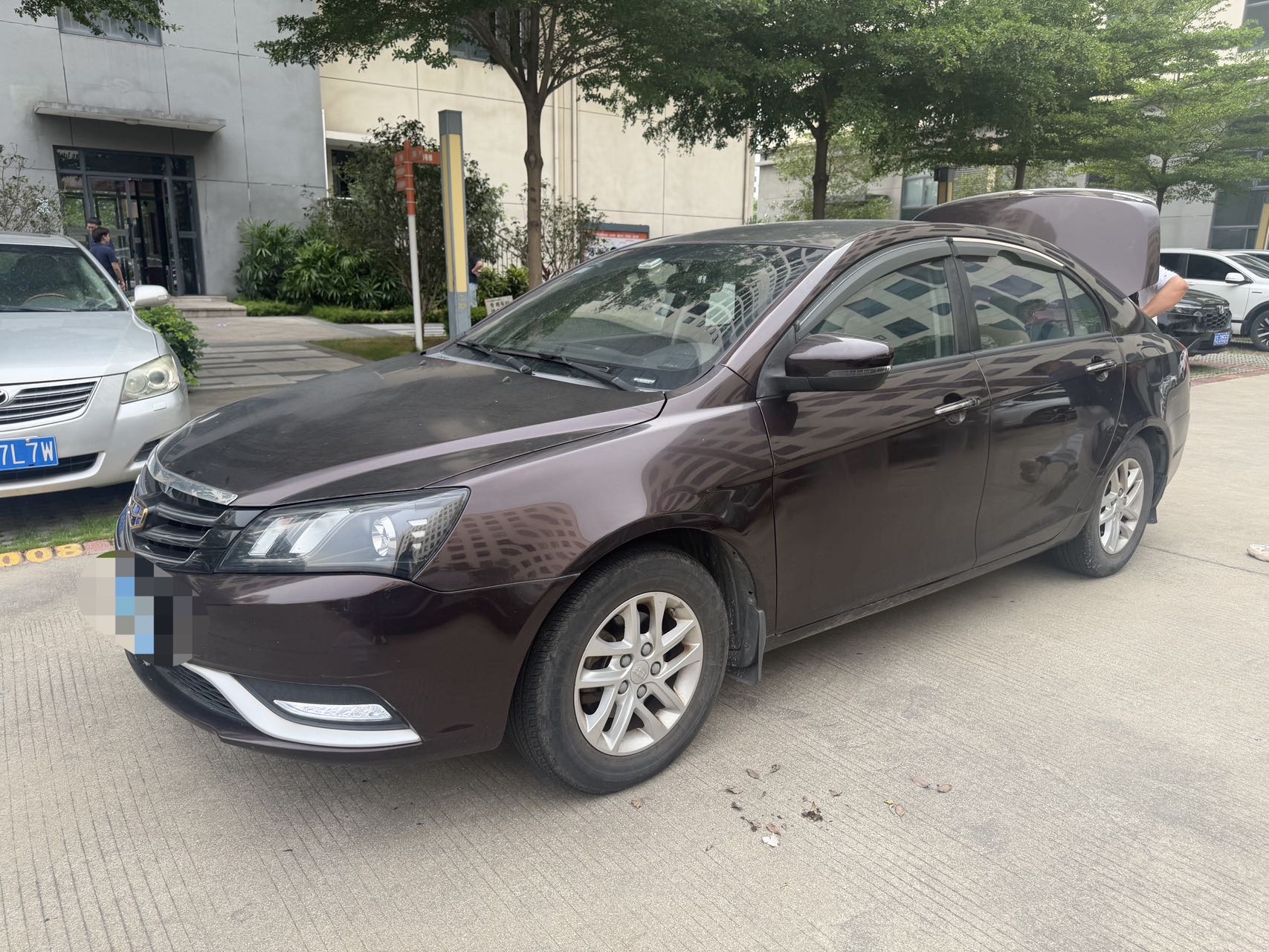 GEELY Emgrand 2016 car image 