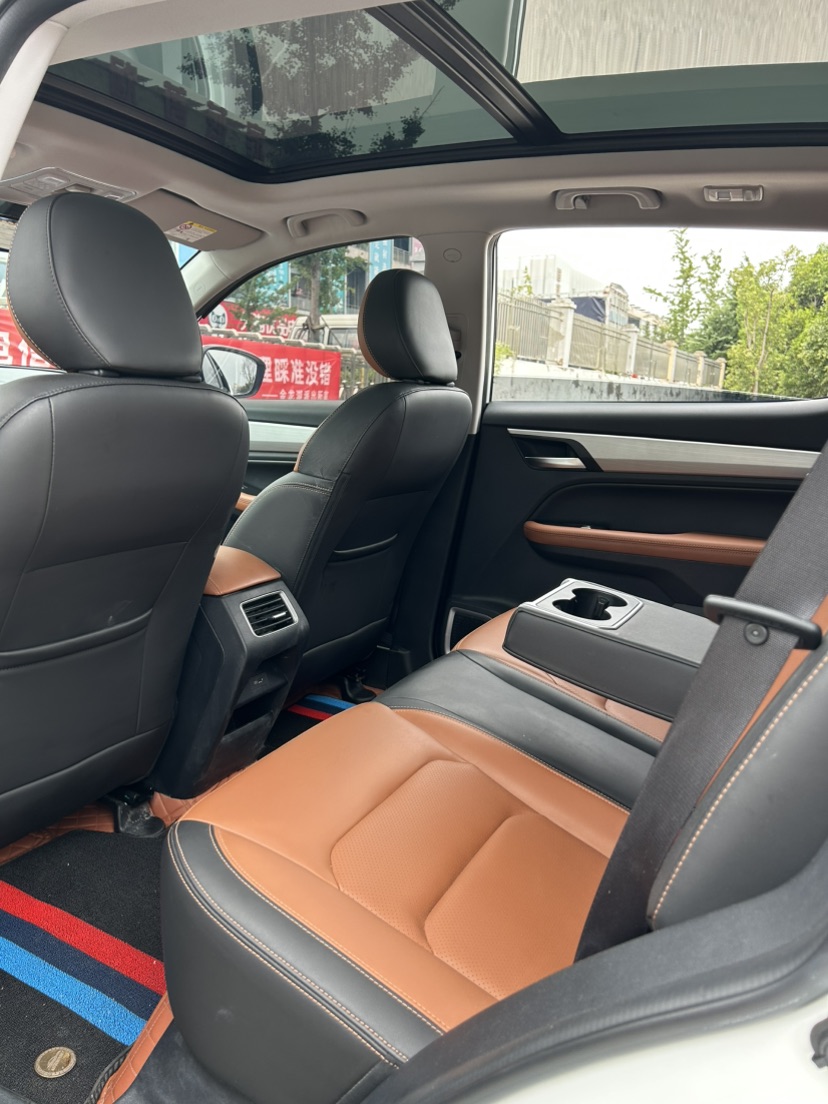 GEELY Vision X6 2021 car image #8