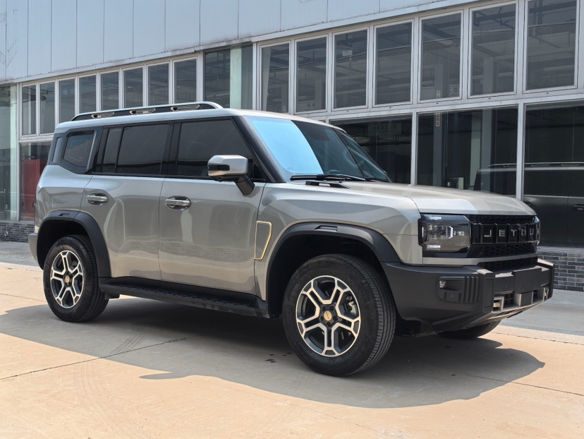 Jetour Traveller 2025 car image #2