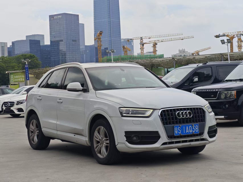 Audi Q3 2016 Audi Q3 2016 car image