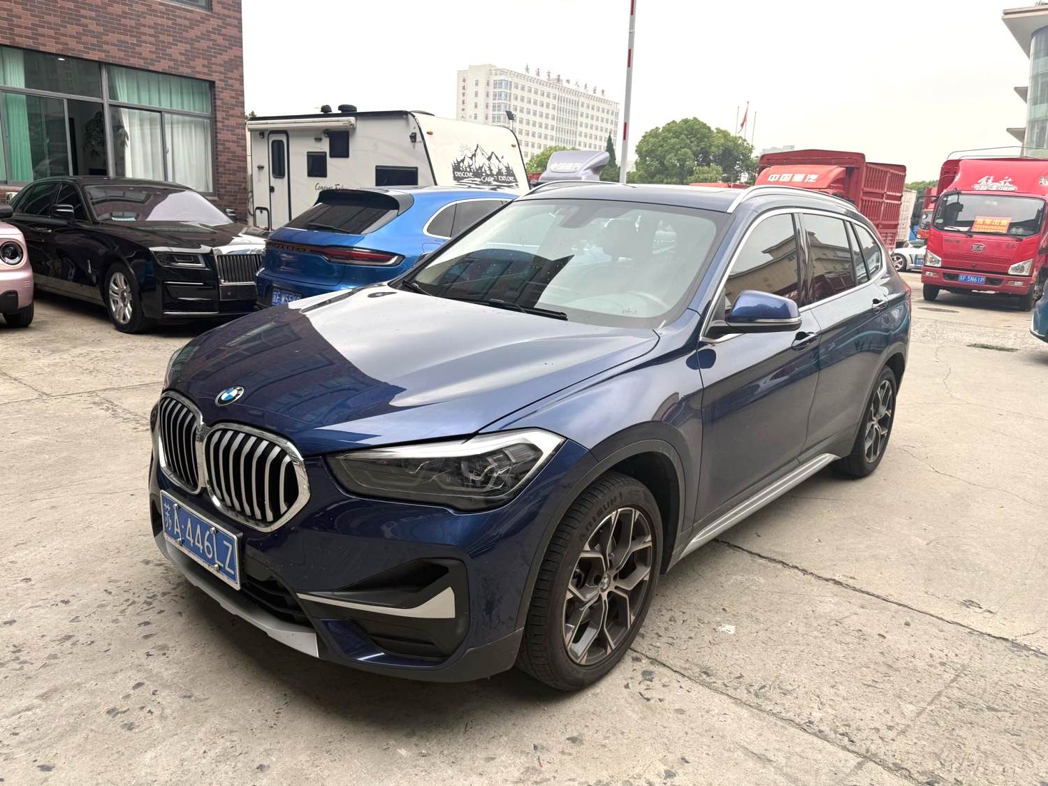 BMW X1 2020 BMW X1 2020 car image