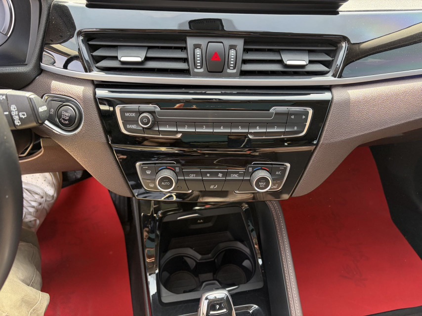 BMW X1 2022 #8 BMW X1 2022 car image #8