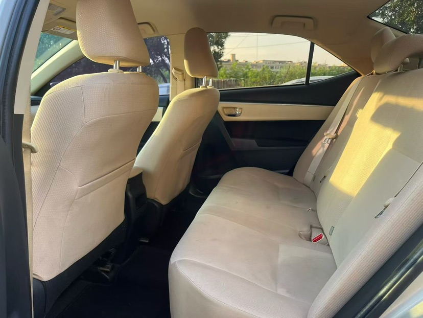 Toyota Corolla 2018 car image #6