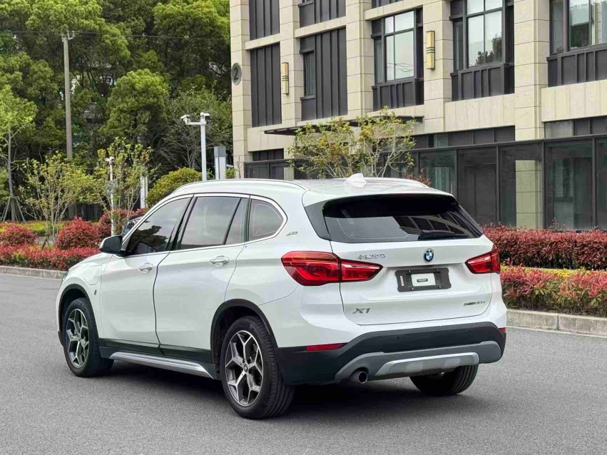 BMW X1 New Energy 2019 car image #9