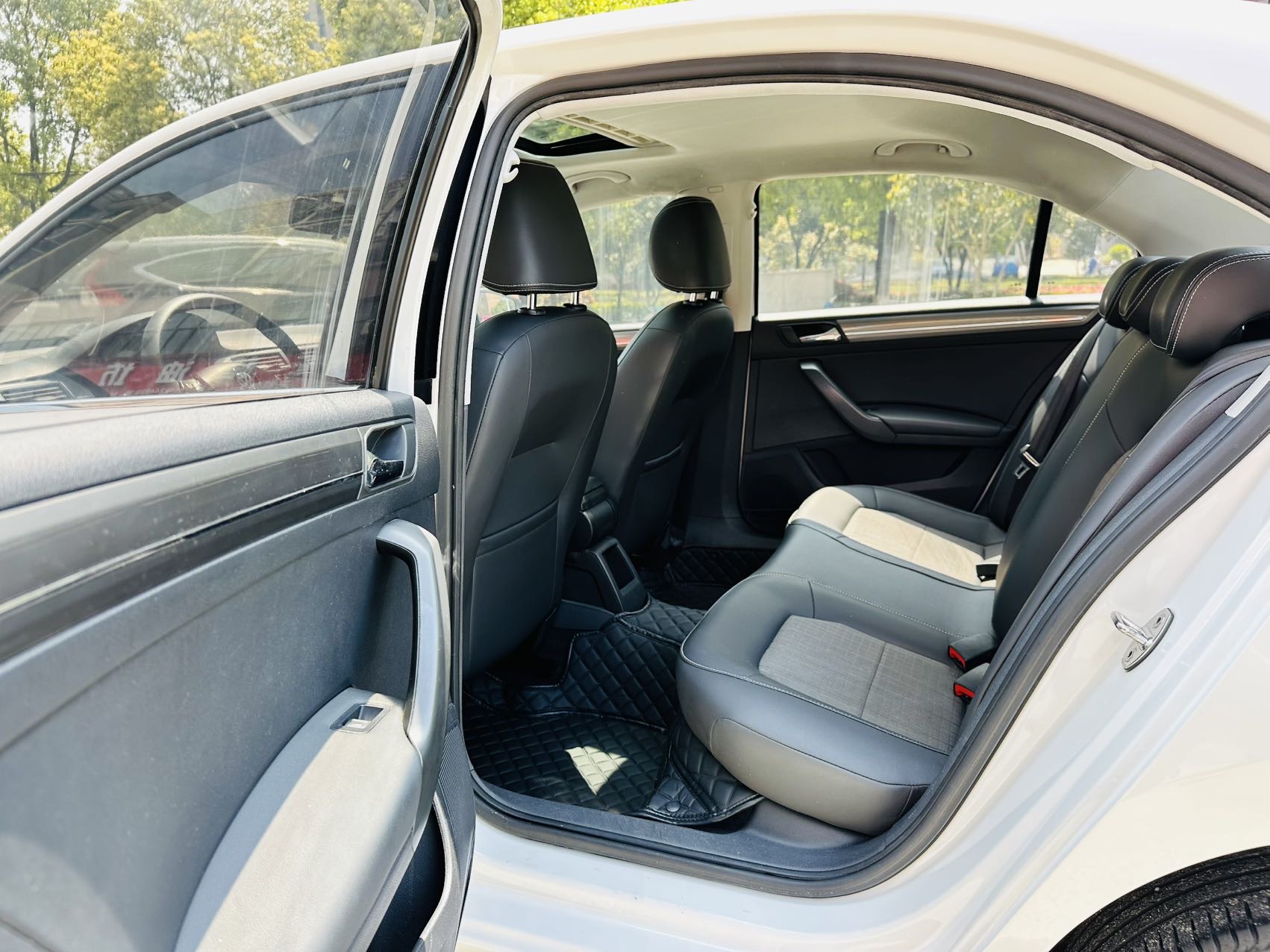 Volkswagen Santana 2017 immagine di auto #9