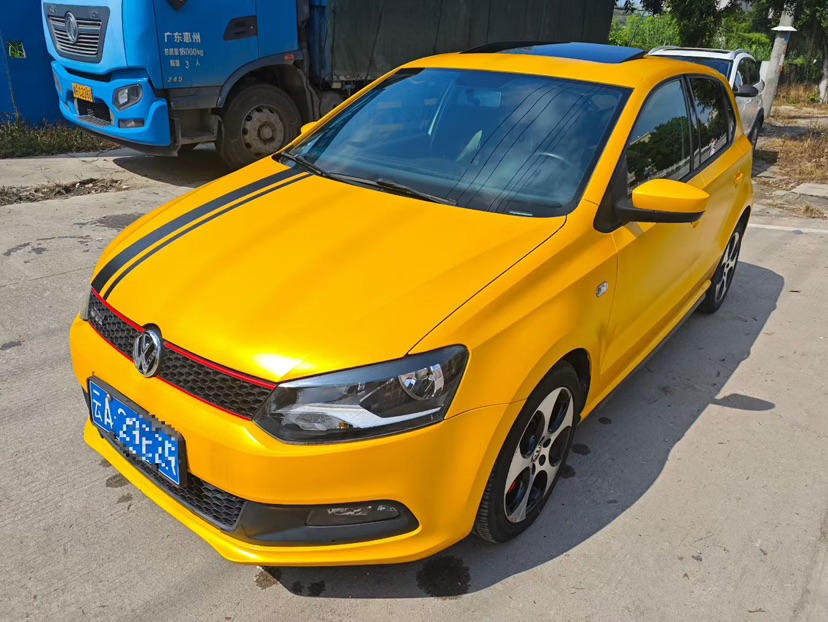 Volkswagen Polo 2013 car image 