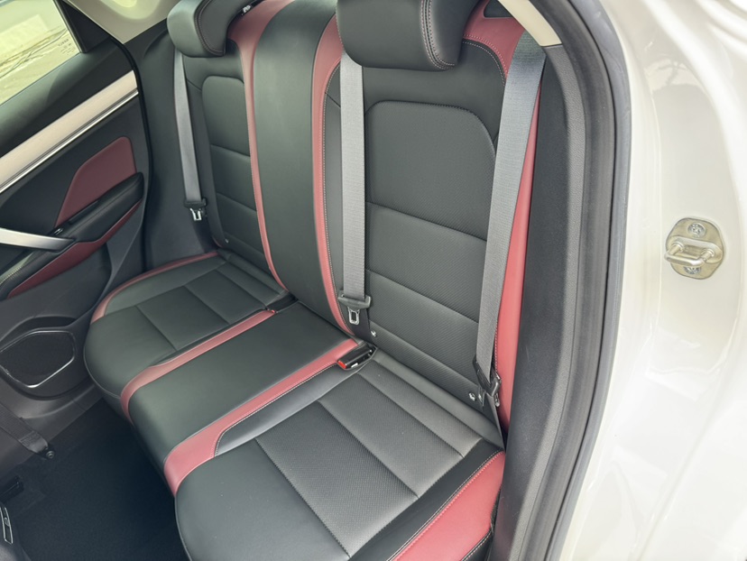 GEELY Coolray 2022 #17 GEELY Coolray 2022 car image #17