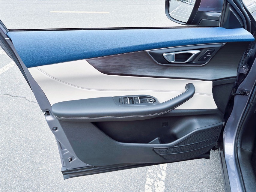 Chery Tiggo 5x 2023 car image #13