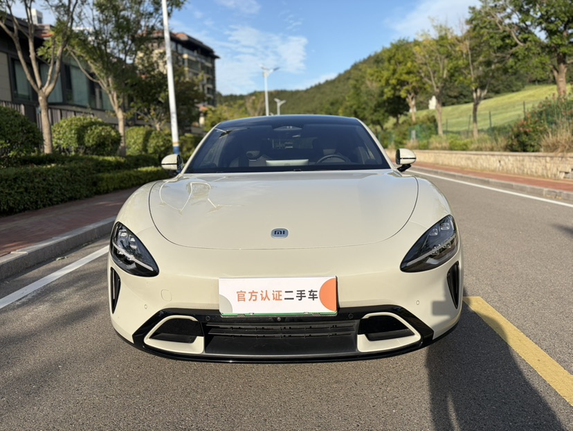 MI SU7 2024 immagine di auto #2