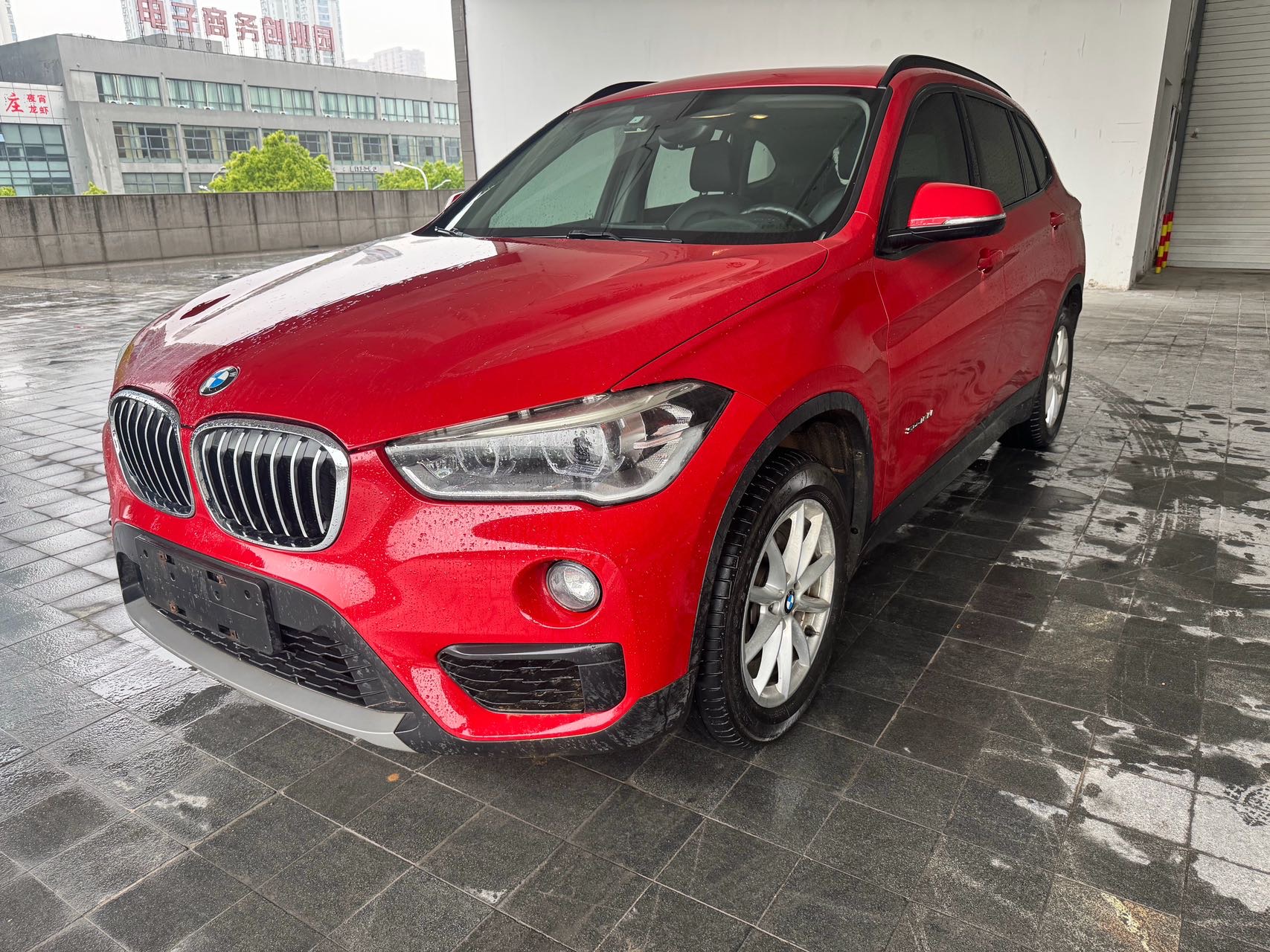 BMW X1 2018 BMW X1 2018 car image