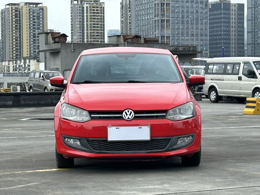 Volkswagen Polo 2014 Volkswagen Polo 2014 car image