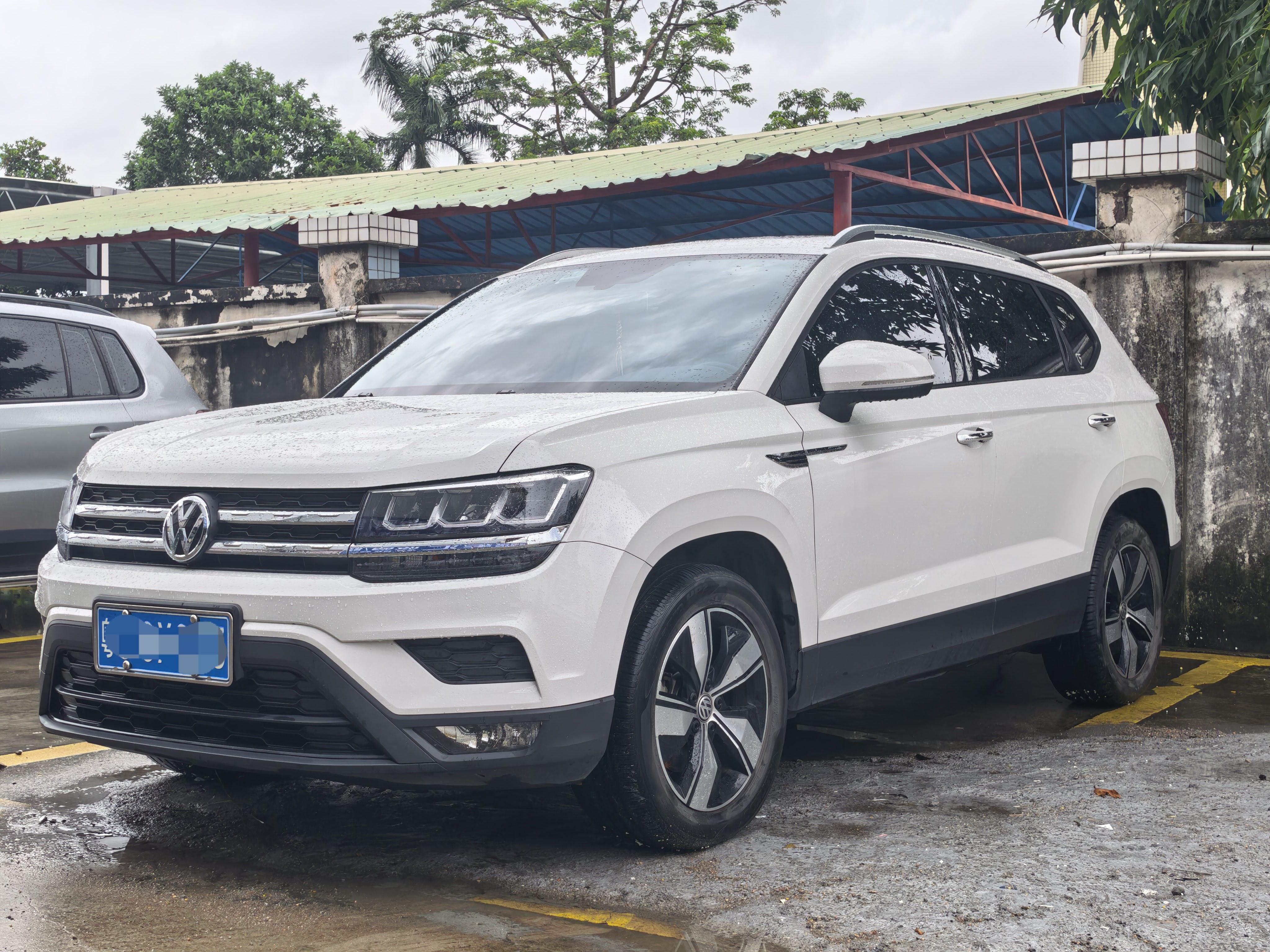 Volkswagen Tharu 2020 Volkswagen Tharu 2020 car image