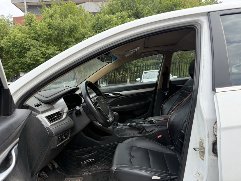 GEELY Emgrand 2018 #9 GEELY Emgrand 2018 car image #9