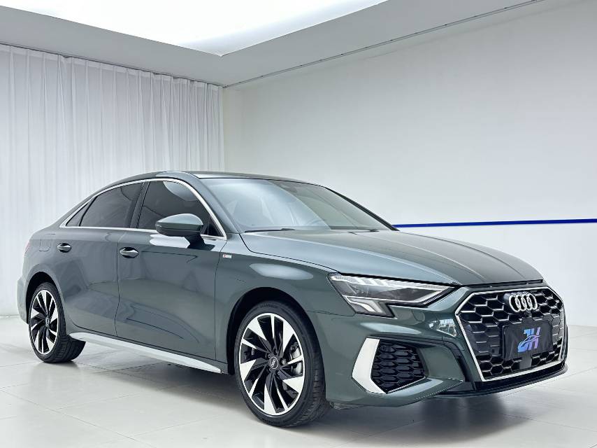 Audi A3 2022 car image #3