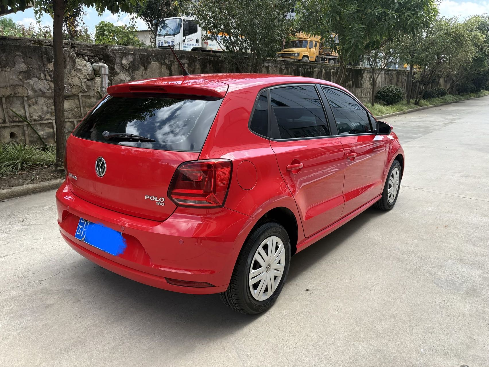 Volkswagen Polo 2018 car image #5