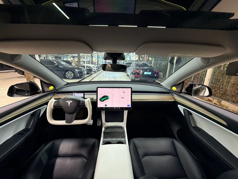 Tesla Model Y 2023 #9 Tesla Model Y 2023 immagine di auto #9