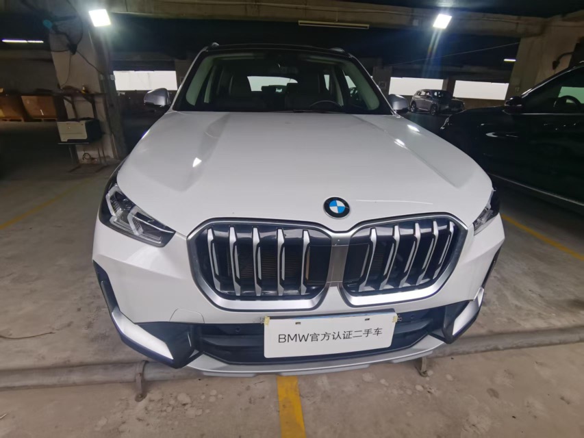 BMW X1 2023 #2 BMW X1 2023 car image #2