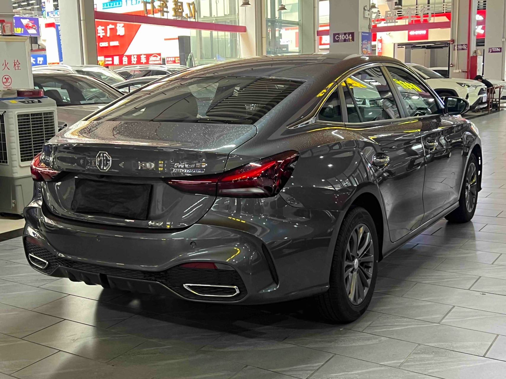 MG 5 2025 imagen de coche #2