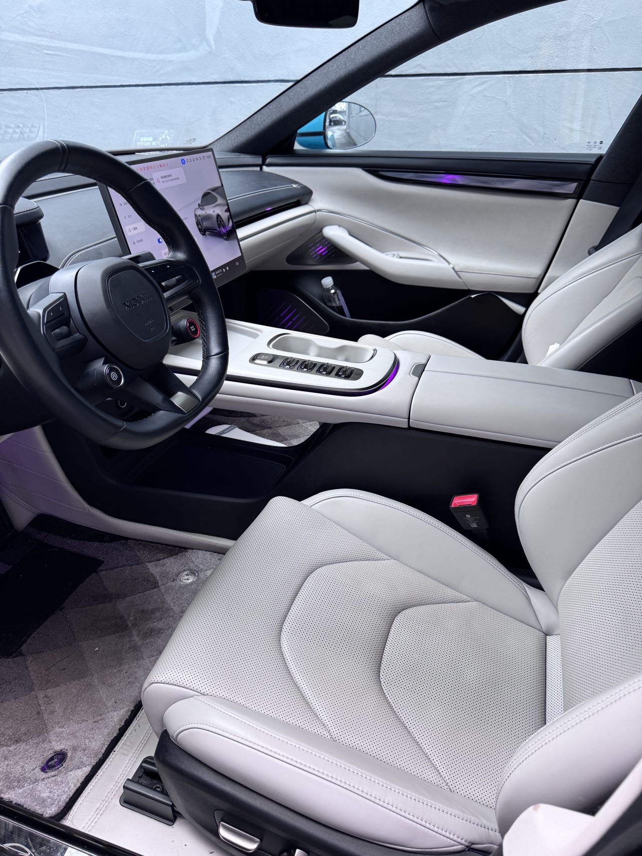 MI SU7 2024 car image #3