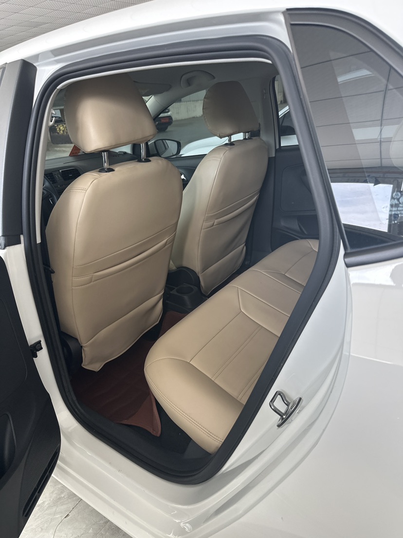 Volkswagen Polo 2017 #4 Volkswagen Polo 2017 car image #4