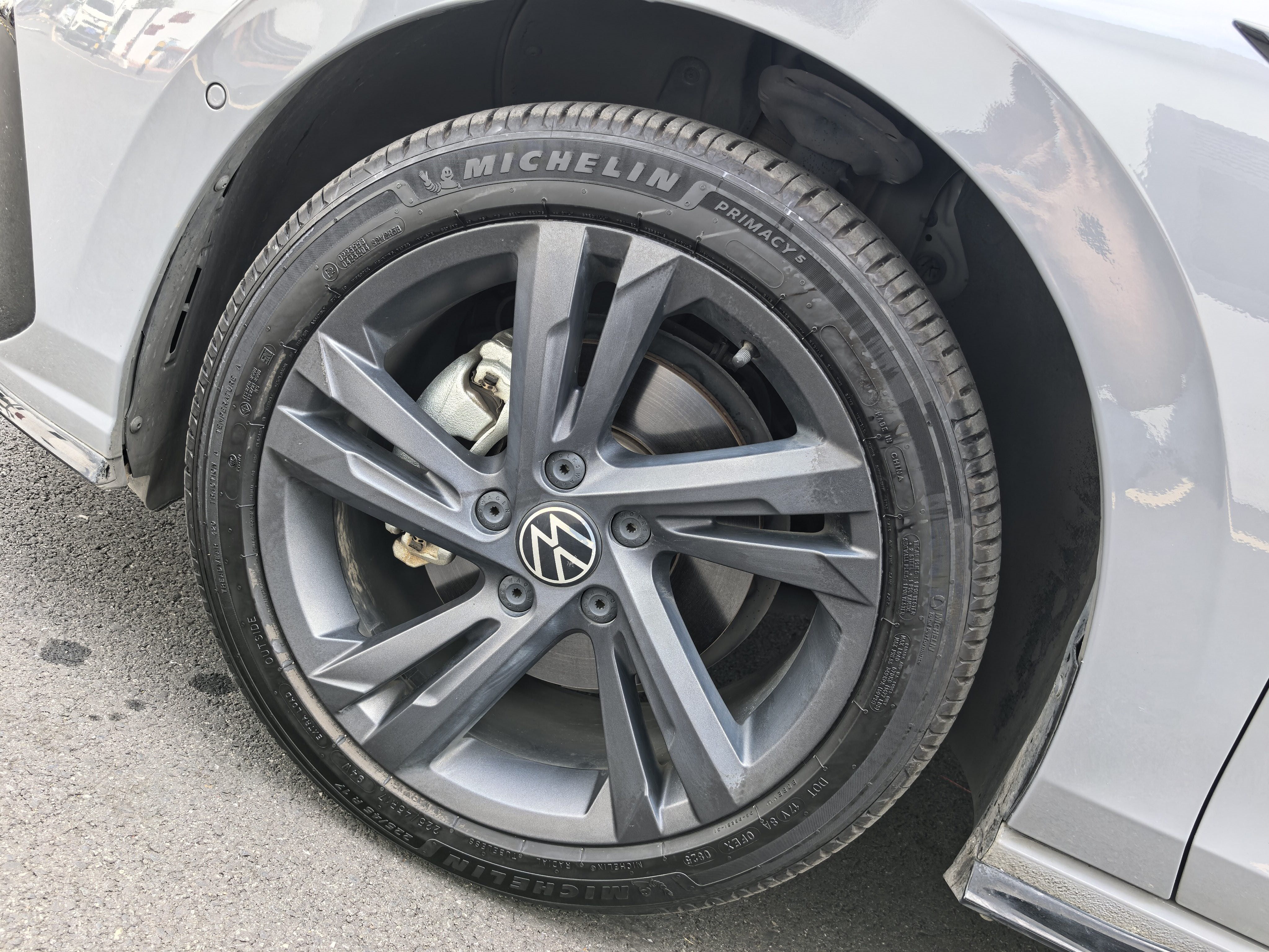 Volkswagen Golf 2021 car image #10