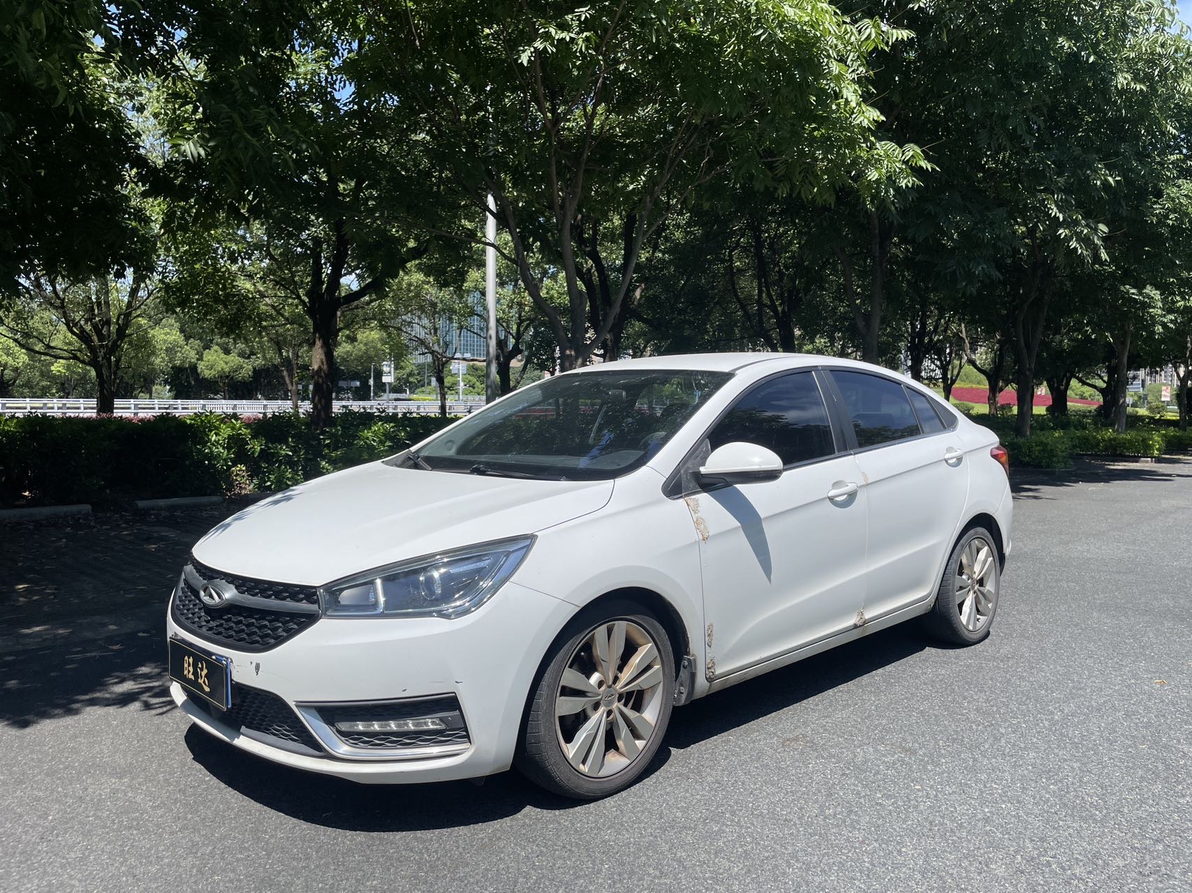 Chery Arrizo 5 2016 car image 