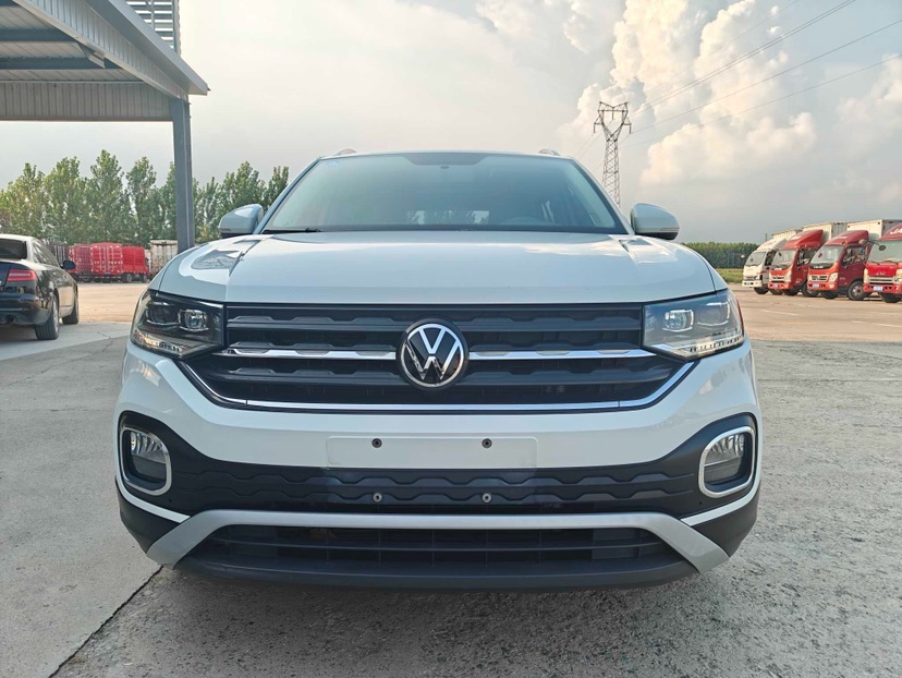 Volkswagen Tacqua 2020 car image #2