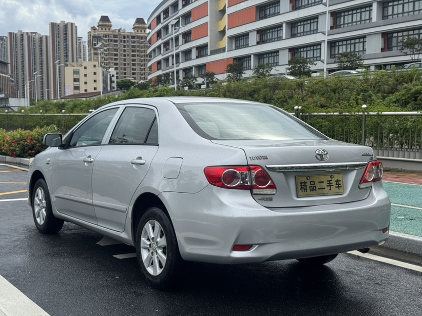 Toyota Corolla 2011 #9 Toyota Corolla 2011 car image #9