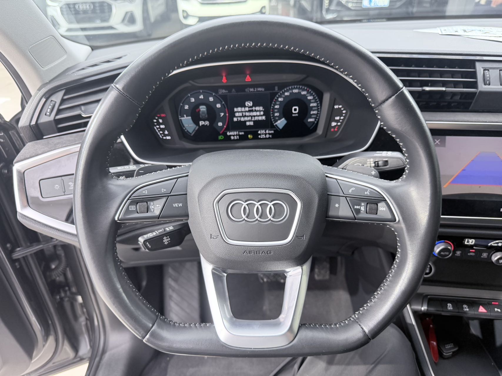 Audi Q3 2022 #11 Audi Q3 2022 car image #11