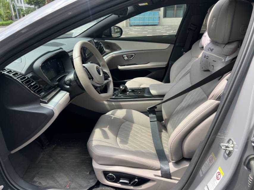 BYD Han 2025 car image #4