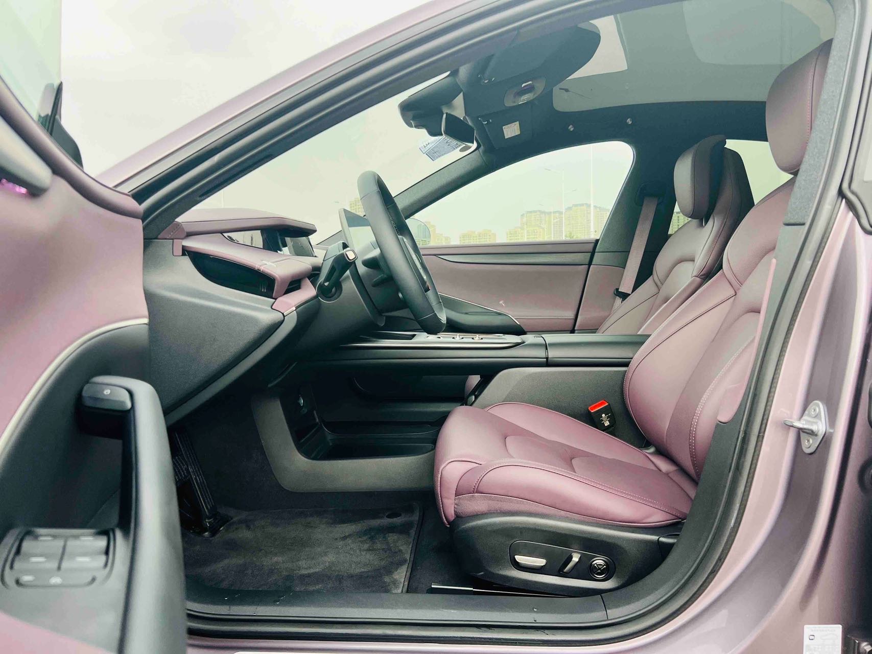 MI SU7 2025 car image #4