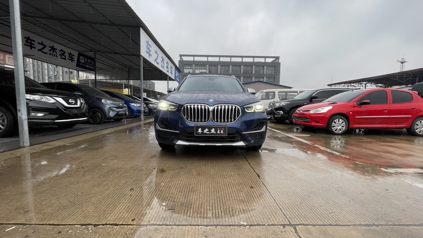 BMW X1 2021 car image #2