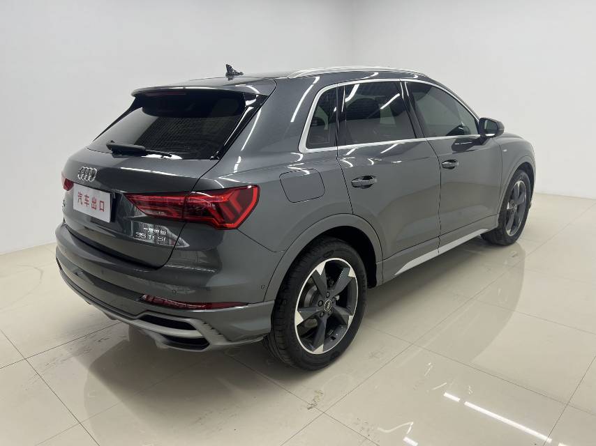 Audi Q3 2022 #4 Audi Q3 2022 car image #4