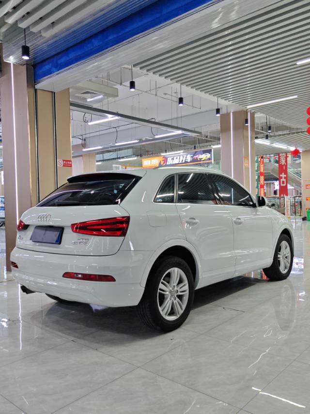 Audi Q3 2014 #9 Audi Q3 2014 car image #9