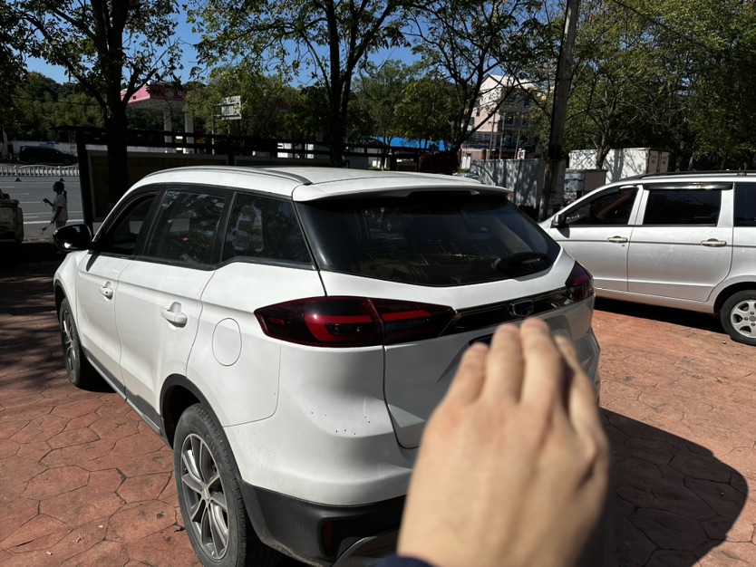 GEELY Boyue 2018 car image #7