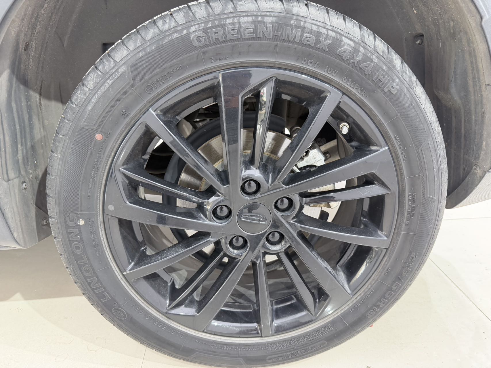 GEELY Coolray 2022 car image #15