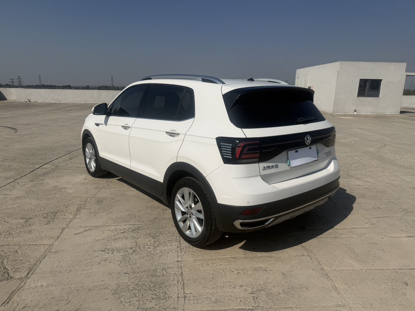 Volkswagen T-Cross 2019 #9 Volkswagen T-Cross 2019 car image #9